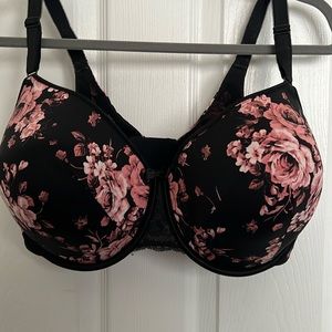 Torrid lightly lined full coverage bra